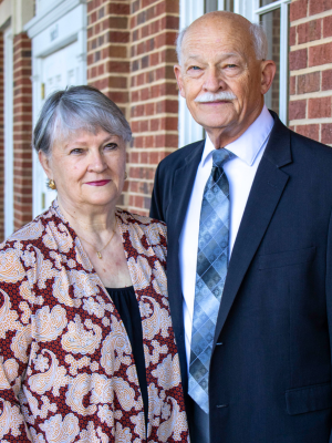Patty and Stan Headshot